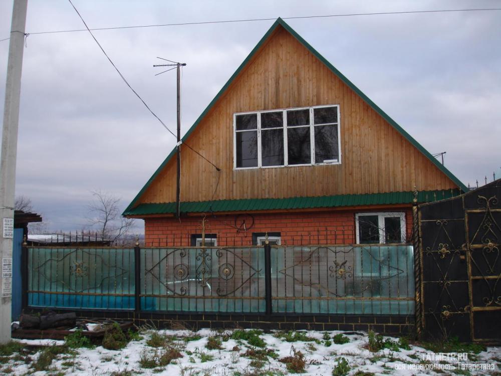 Продажа / Дома и коттеджи, Нижний Услон, Горького улица, 1 800 000 Нижний Услон, улица Горького , продается дом, 6 соток, общ. пл. дома 50 кв.м., частичная отделка, Продаю 2-х этажный...