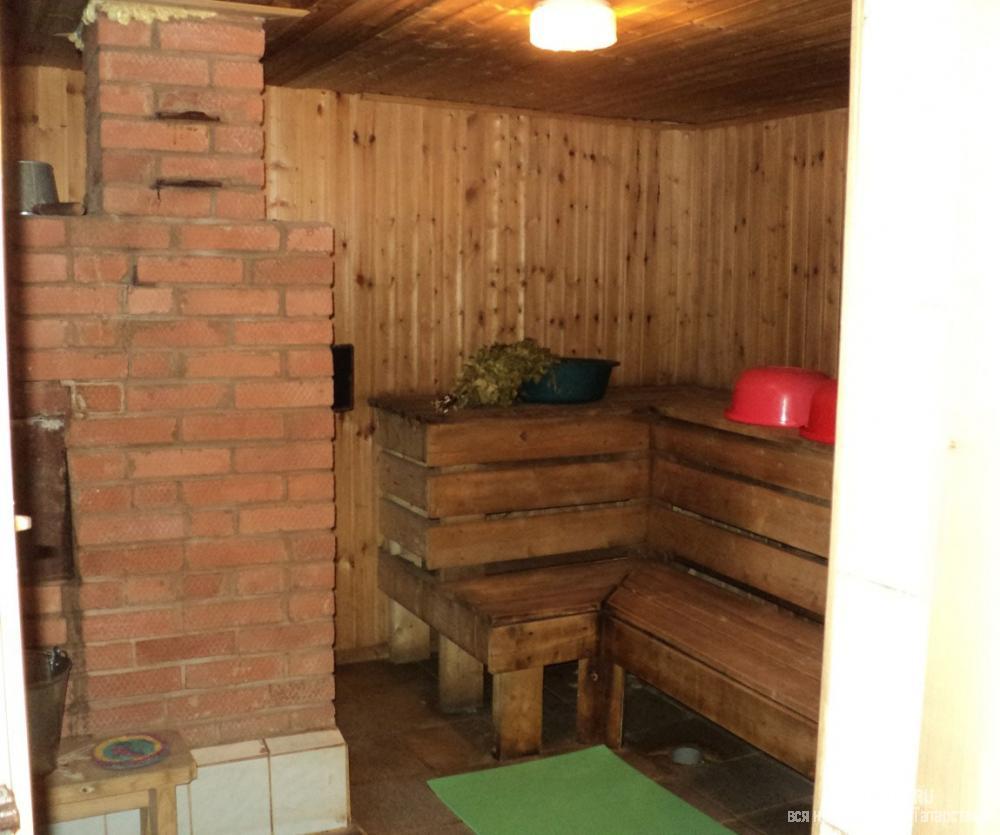 Продажа / Дома и коттеджи, Агрыз, Камала Г. улица, 3 700 000 Продается новый кирпичный дом на горе недалеко от центра. Все коммуникации имеются. Большая гостиная, 1 спальня на... - 3