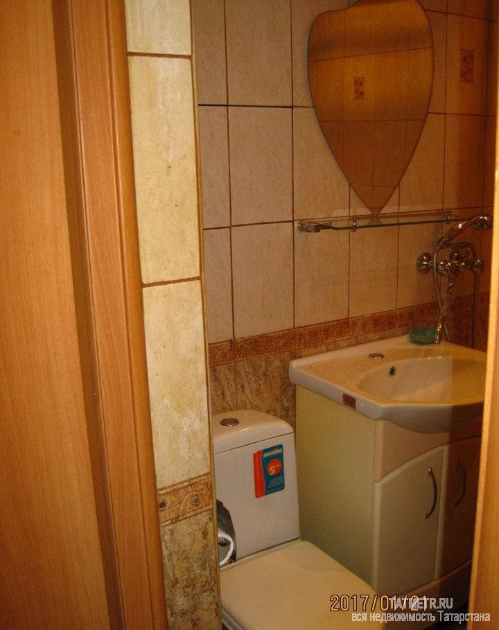 Продажа / Квартиры, Казань, Липатова улица, 2 150 000 Продаю 1 комнатную квартиру (хрущевку) на 4 этаже 5-этажного кирпичного дома 30,3 м2 без балкона, жилая 17,9 м2,... - 1