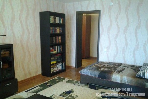 Продажа / Квартиры, Казань, Фатыха Амирхана улица, 3 550 000 Продаю однокомнатную (улучшенку) в кирпичном доме. Во всей квартире натяжные потолки, обои, линолеум. 52.2(19/15.3)...