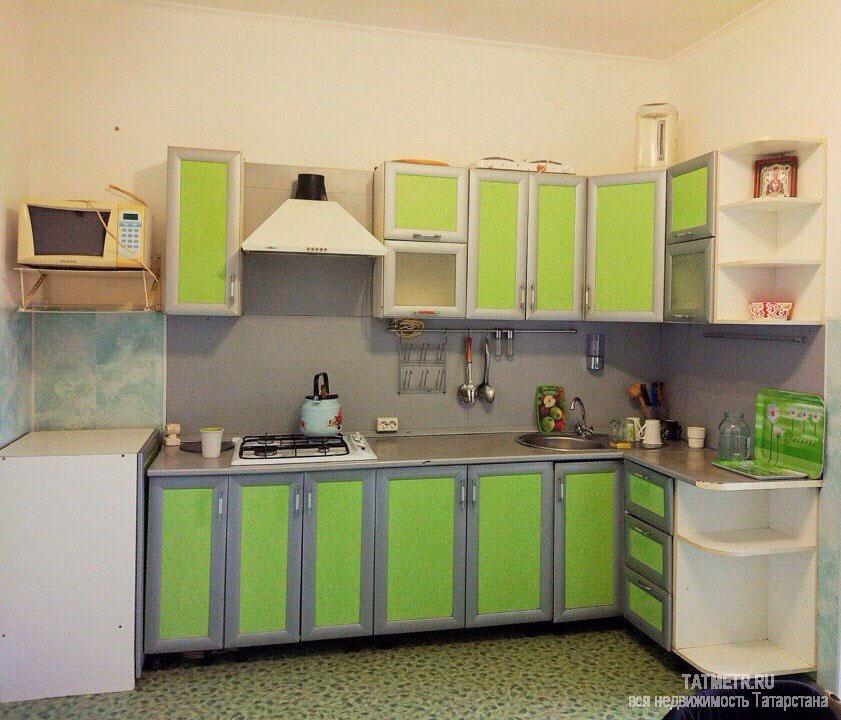 Аренда / Дома и коттеджи, Нижнекамск, Центральная улица, 7 500 Сдам 2-ух этажный дом с хорошим ремонтом посуточно и почасовой. В доме 5 больших комнат, большой зал, мангал, сауна с... - 2