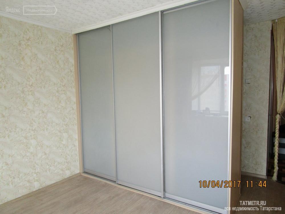 Продажа / Квартиры, Казань, Хусаина Мавлютова улица, 2 350 000 Продается 1-но комнатная квартира московского проекта, 1-но подъздного кирпичного дома. Квартира теплая,светлая в... - 3