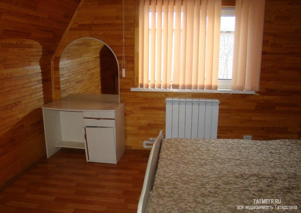 Аренда / Дома и коттеджи, Волжск, 6 000 Сдаётся дом на берегу Волги в городе Волжске. В доме имеются: две спальни, комната отдыха, сауна, душ ,туалет. Также... - 1