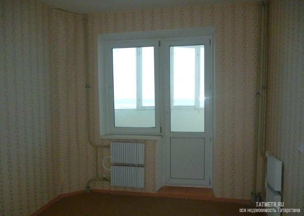 Продажа / Квартиры, Казань, Зинина улица, 11 000 000 Зинина, 24 Двухкомнатная «улучшенка», 5/7 кирпичного дома, 103/46,7/17,3. Комнаты 23,3+23,4 кв.м., 2 лоджии, из... - 4