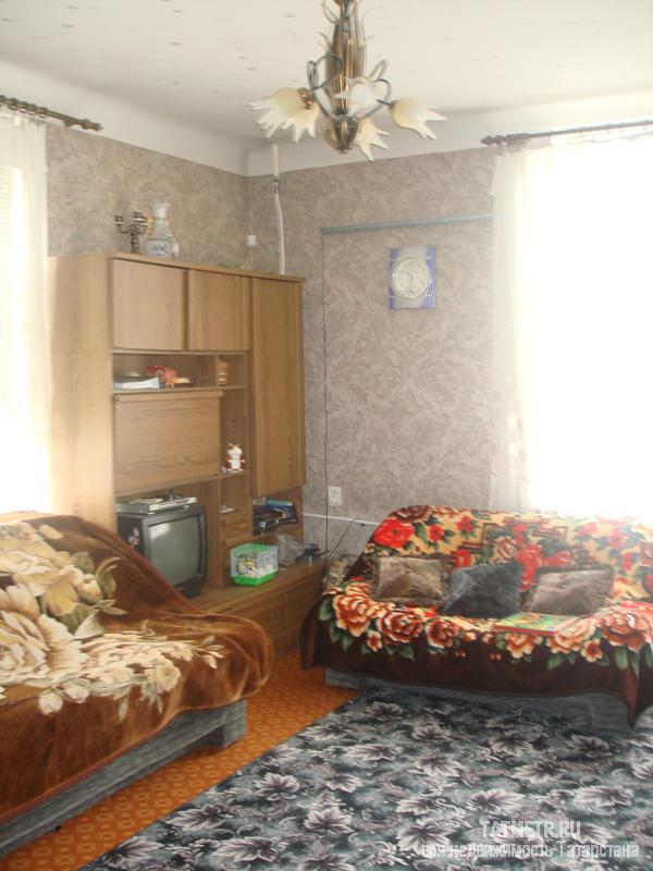 Продажа / Квартиры, Казань, 25 Октября улица, 3 600 000 Ул. 25 Октября, 20/8 .3-комн. сталинка в центре Кировского района, 75/52/9, 4/5-эт. кирп. дома. Перекрытия... - 3
