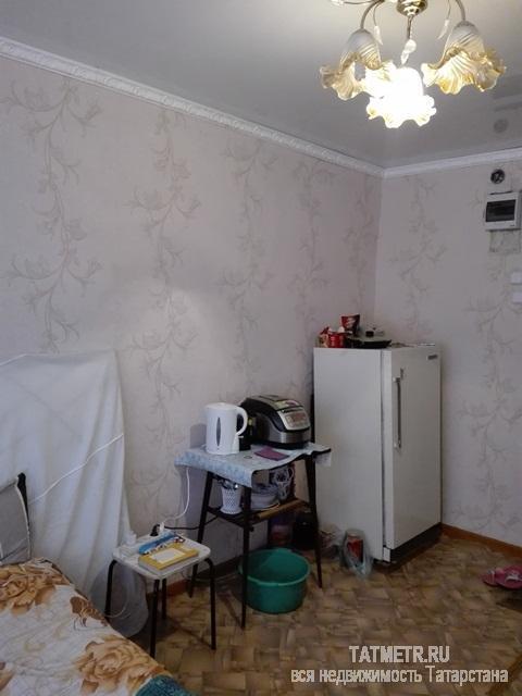 Аренда / Комнаты, Казань, Повстанческая улица, 9 500 ул. Повстанческая, 10. Комната в коммун. квартире, 1/4-эт. кирп. дома, 14 кв.м. Комната со свежим космет. ремонтом... - 2