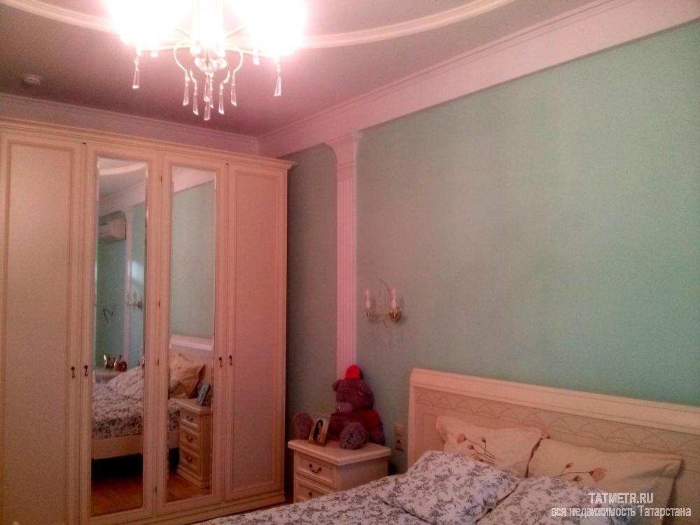 Продажа / Квартиры, Казань, Зинина улица, 11 000 000 Зинина, 24 Двухкомнатная «улучшенка», 5/7 кирпичного дома, 103/46,7/17,3. Комнаты 23,3+23,4 кв.м., 2 лоджии, из... - 7