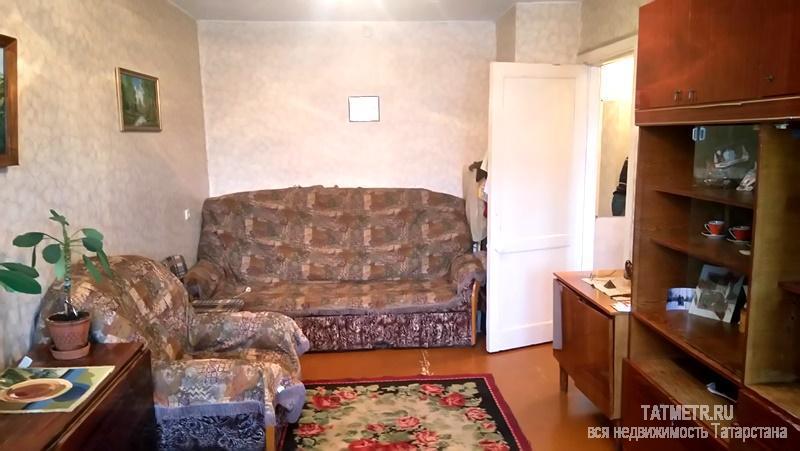 Продажа / Квартиры, Казань, Шамиля Усманова улица, 2 300 000 Шамиля Усманова, 11 В. 1-комн. хрущевка, 5/5-эт. кирп. дома, 32/18/6. Удобная планировка, НЕ проходная, НЕ угловая,... - 1