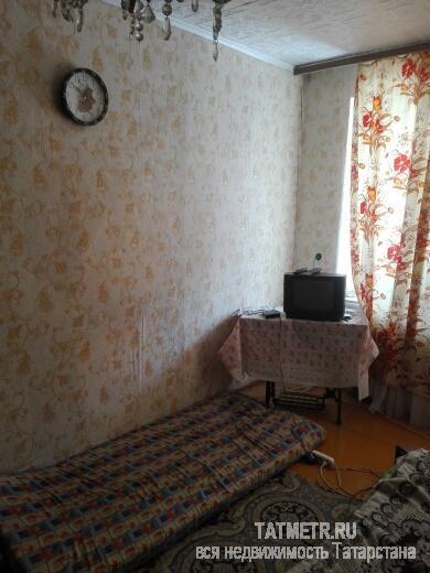 Продажа / Квартиры, Казань, Октябрьская улица, 2 360 000 ул. Октябрьская, 48. 2-комн. квартира (хрущевка), 1/5-эт. кирп. дома, 43,9/28,7/5,9 кв.м. (б/балкона). Квартира в... - 1