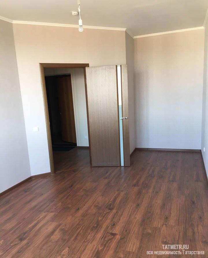 Продажа / Квартиры, Казань, Юлиуса Фучика улица, 2 950 000 Продаю 1-комнатную квартиру в ЖК 'Вербный', на 15 этаже 18-этажного монолитно-кирпичного дома, площадью 36,2.... - 3