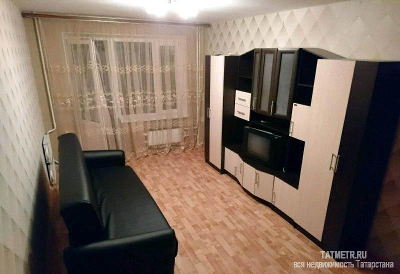 Аренда / Квартиры, Казань, Магистральная улица, 16 000 В пешей доступности ТЦ МЕГА, сдам уютную однокомнатную квартиру на длительный срок. В квартире сделан косметический...