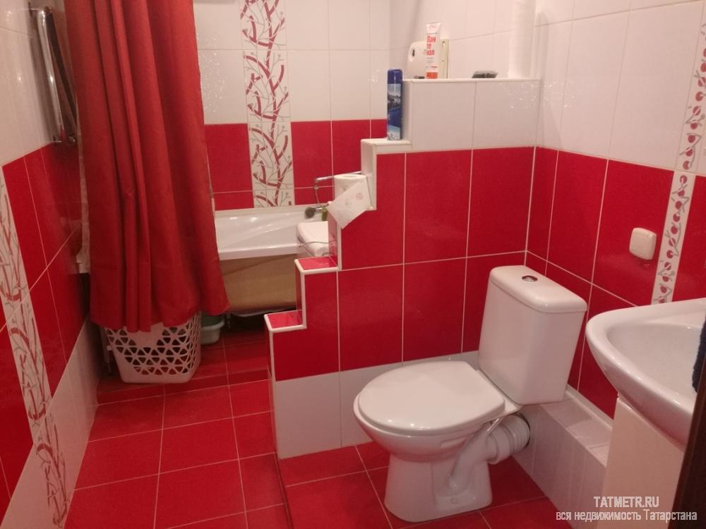 Продажа / Квартиры, Казань, Курская улица, 3 600 000 Квартира с отличным ремонтом, средний этаж новый кирпичный дом, отличный подъезд: Отличительные преимущества: -...