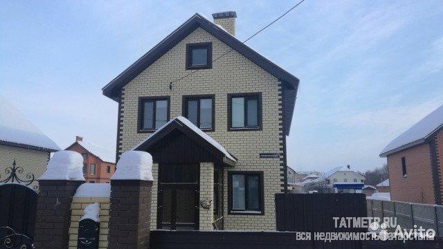 Продажа / Дома и коттеджи, Казань, Профсоюзная улица, 8 200 000 Добротный кирпичный дом с современным качественным евроремонтом 2014 года постройки, продуманная планировка, 3...