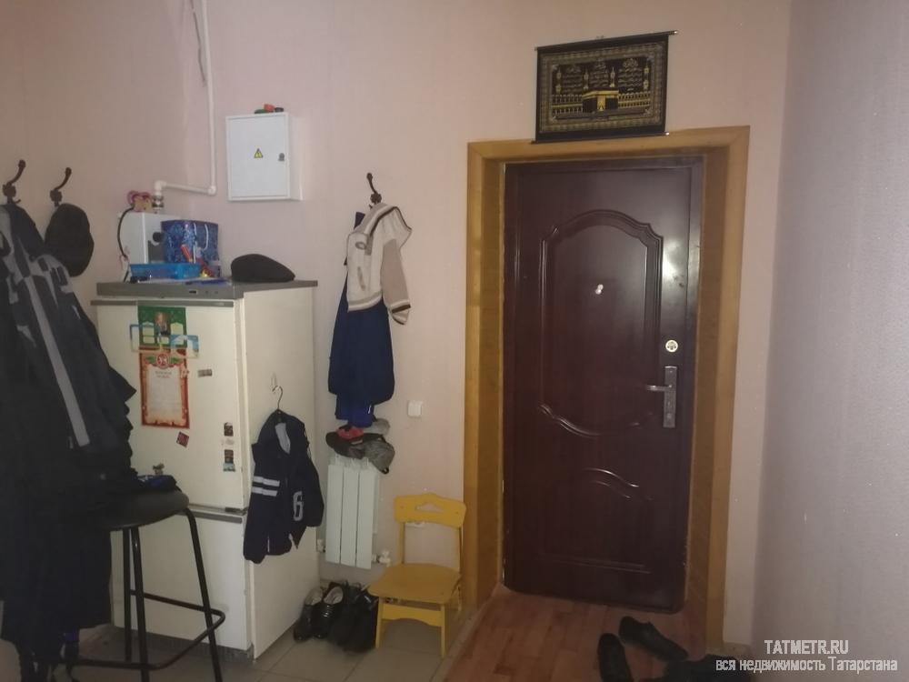 Продажа / Дома и коттеджи, Казань, Малахитовая улица, 2 700 000 Возможна ипотека!!! Продаётся 2-х уровневая квартира в танхаусе, площадью 65 кв.м и земельным участком 2,7 сот!... - 2