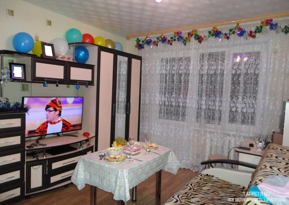 Продажа / Квартиры, Казань, Шамиля Усманова улица, 1 750 000 Уютная однушка в тихом, спокойном месте 31/03. Рядом нет оживлённых дорог, трамвайных линий (смотрите фото) балкон... - 1