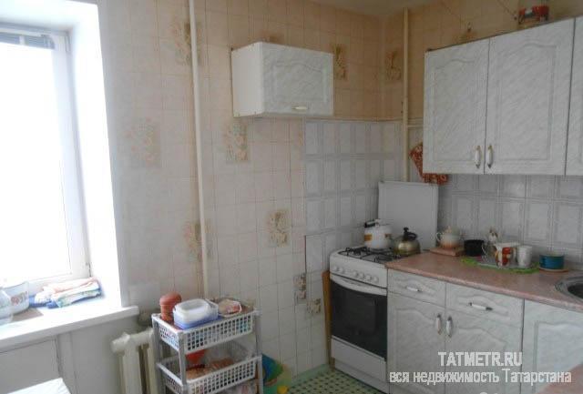 Продажа / Квартиры, Нижнекамск, Гагарина улица, 1 500 000 Продаю 2-х квартиру. Имеется 6-ти метровый балкон-застекленный, в квартире пластиковые окна, комнаты большие и... - 1