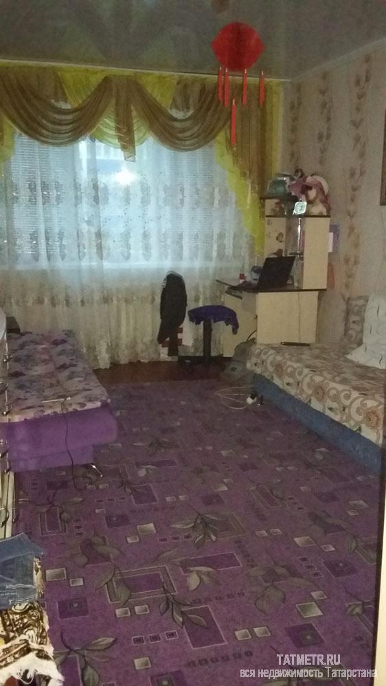Продажа / Квартиры, Альметьевск, Тельмана улица, 1 650 000 Отличная светлая квартира, планировка большой вагон. Окна пластиковые, натяжные потолки, дверь гардиан, санузел... - 4