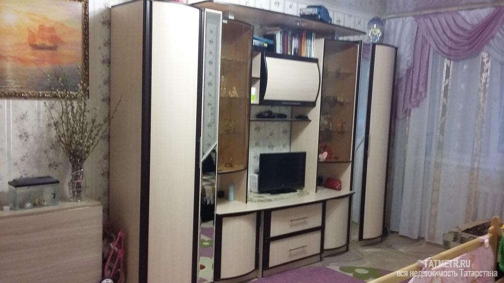 Продажа / Квартиры, Альметьевск, Тельмана улица, 1 650 000 Отличная светлая квартира, планировка большой вагон. Окна пластиковые, натяжные потолки, дверь гардиан, санузел... - 7