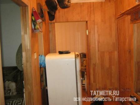 Продажа / Квартиры, Волжск, Лесозаводская улица, 1 390 000 Квартира в хорошем состоянии в г. Волжск, утепленная лоджия с двумя капитальными погребами, с лоджии имеется выход на... - 3