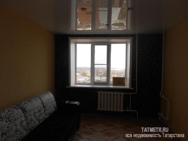 Продажа / Комнаты, Зеленодольск, Чапаева улица, 550 000 Отличная комната в городе Зеленодольске. Светлая, теплая комната с отличным ремонтом, кухня отгорожена аркой, окно...