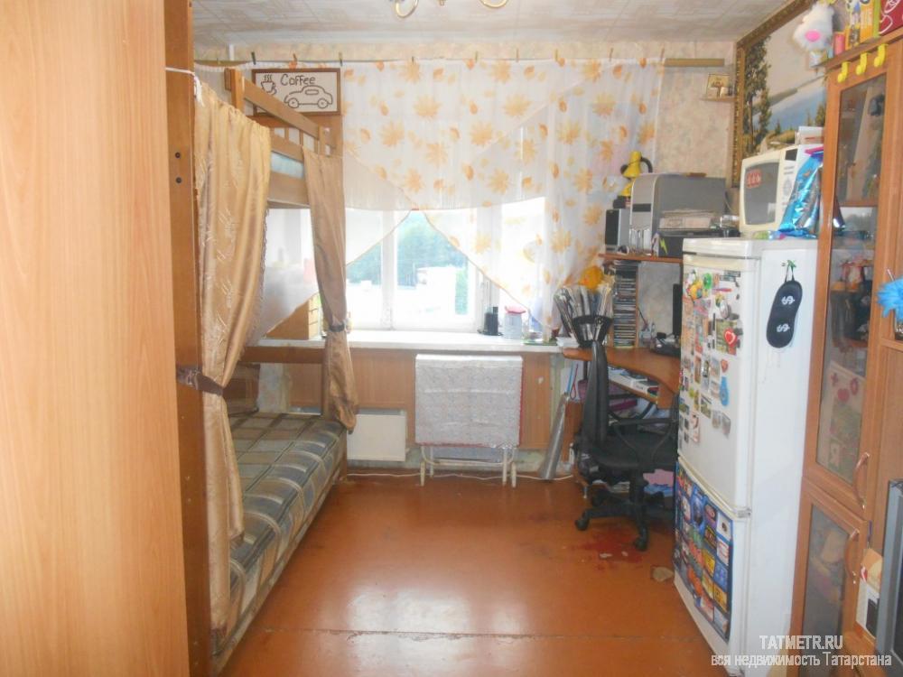 Продажа / Комнаты, Зеленодольск, Ленина улица, 450 000 Отличная комната в общежитии в г. Зеленодольск. Комната уютная, просторная, светлая в хорошем состоянии. Порядочные...