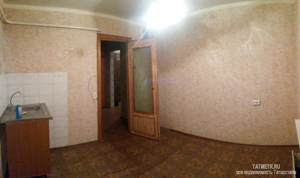Продажа / Квартиры, Зеленодольск, Строителей проспект, 1 950 000 Светлая, просторная квартира в г. Зеленодольске, окна на солнечную сторону, в кухне и спальне новые пластиковые... - 3