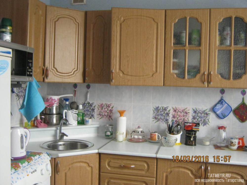 Продажа / Квартиры, Зеленодольск, Комарова улица, 1 850 000 Отличная квартира в г. Зеленодольск. Квартира улучшенной планировки, находится в центре мкр. Мирный. Комната большая,... - 3