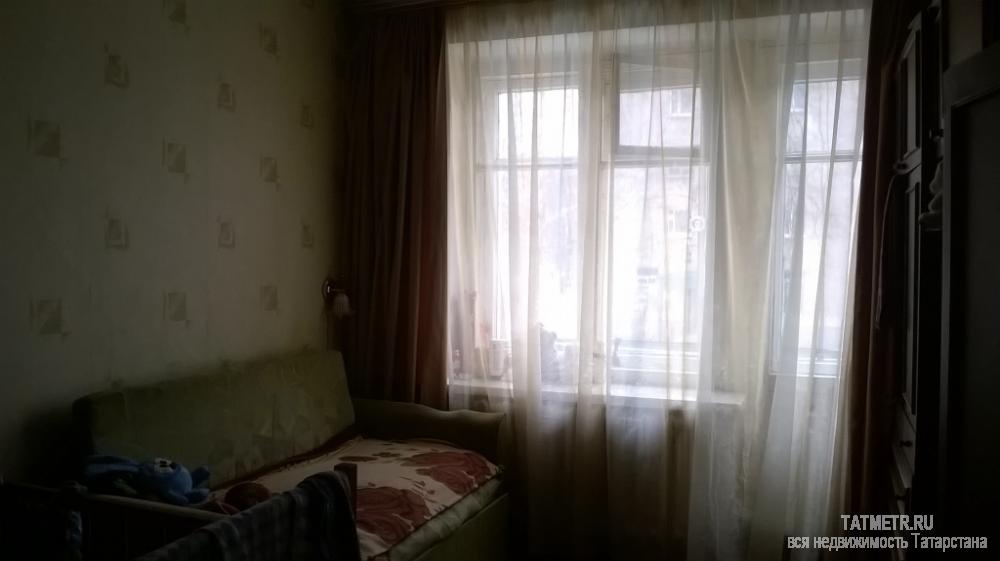 Отличная комната в самом центре г. Зеленодольск. Комната разделена на две зоны, в одной - раковины с горячей и...