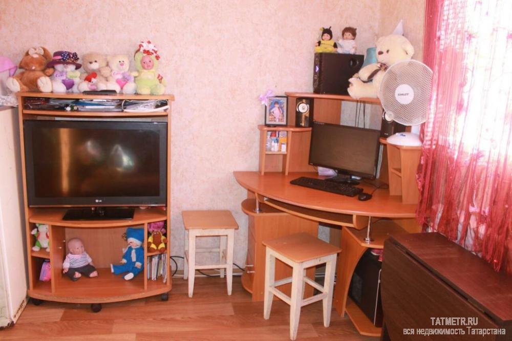 Продажа / Квартиры, Зеленодольск, Заикина улица, 800 000 Отличная гостинка в городе Зеленодольске. Квартира светлая, теплая. Сделан хороший ремонт. Окно - стеклопакет. С/у в... - 2