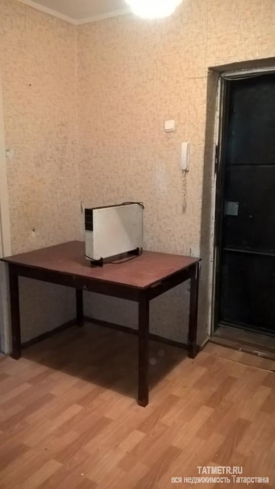 Продажа / Квартиры, Зеленодольск, Комарова улица, 1 850 000 Просторная квартира в г. Зеленодольск. Квартира большая, комнаты раздельные; просторная кухня. Широкие коридоры, на... - 5
