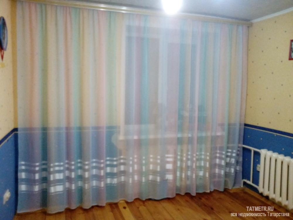Продажа / Квартиры, Зеленодольск, Хазиева улица, 2 550 000 Отличная квартира в центре мкр. Мирный, в г. Зеленодольск. Квартира просторная, уютная, теплая, в хорошем состоянии.... - 1