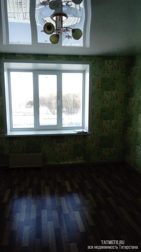 Продажа / Комнаты, Зеленодольск, Ленина улица, 465 000 Хорошая комната в г. Зеленодольск. Комната уютная и светлая, с красивым видом из окна. Сделан ремонт – окно... - 1