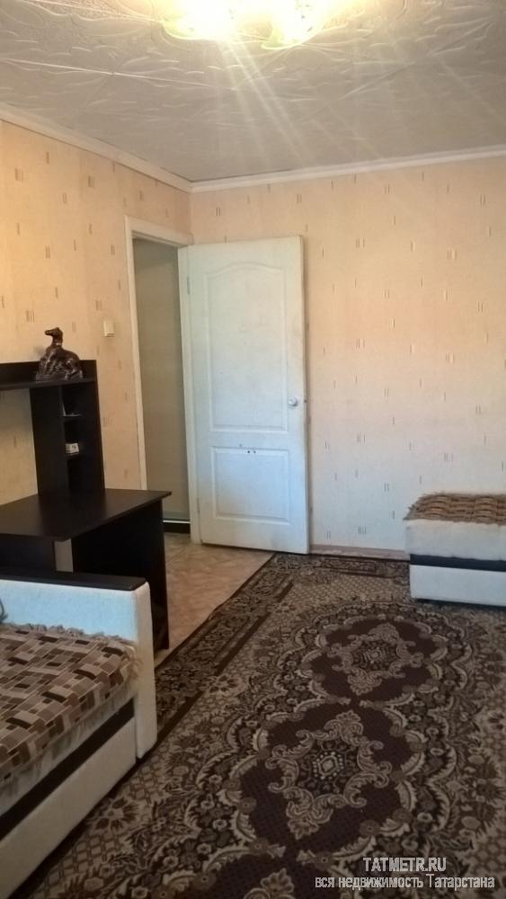 Продажа / Квартиры, Зеленодольск, Комарова улица, 2 100 000 Отличная квартира в г. Зеленодольск. Квартира большая, светлая, в хорошем состоянии. Санузел совмещенный, в... - 1