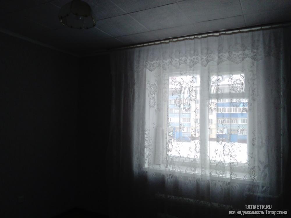 Продажа / Комнаты, Зеленодольск, Сайдашева улица, 500 000 Отличная комната в блоке в мкр. Мирный, в г. Зеленодольск. Комната светлая, уютная, теплая. Сделан ремонт, поклеены... - 1