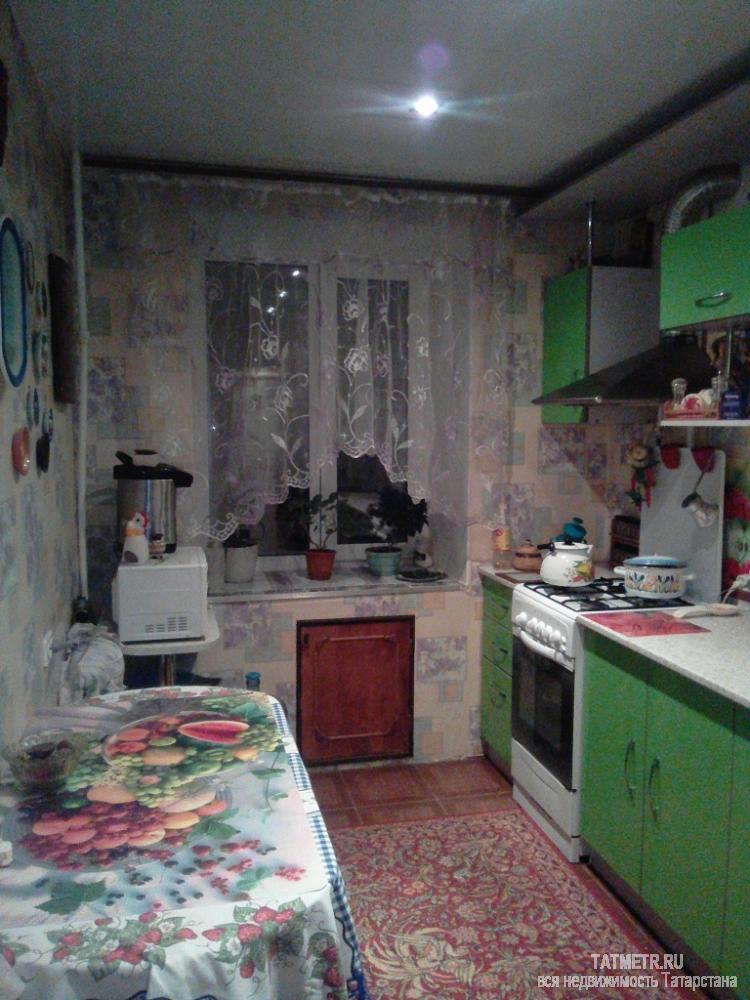 Продажа / Квартиры, Васильево, Ленина улица, 1 860 000 Шикарная двухкомнатная квартира в самом центре пгт. Васильево. Комнаты просторные, уютные в отличном состоянии. Окна... - 3