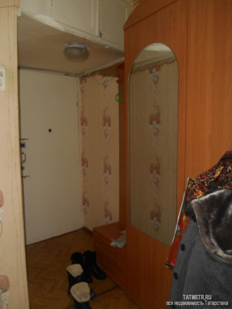 Аренда / Квартиры, Зеленодольск, Паратская улица, 8 500 Сдается однокомнатная квартира в тихом районе г. Зеленодольск. В квартире имеется диван, два кресла, стенка, ковры,... - 5