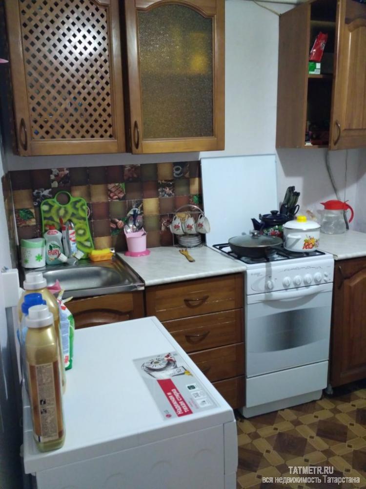 Продажа / Квартиры, Волжск, Шестакова улица, 900 000 Отличная квартира в г. Волжск. Квартира в отличном состоянии, окна поменяны на пластиковый стеклопакет, новые... - 4