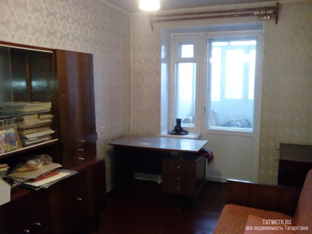 Продажа / Квартиры, Зеленодольск, Гоголя улица, 1 950 000 Хорошая трехкомнатная квартира в центре г. Зеленодольск. Комнаты просторные, уютные, раздельные, в хорошем состоянии.... - 1