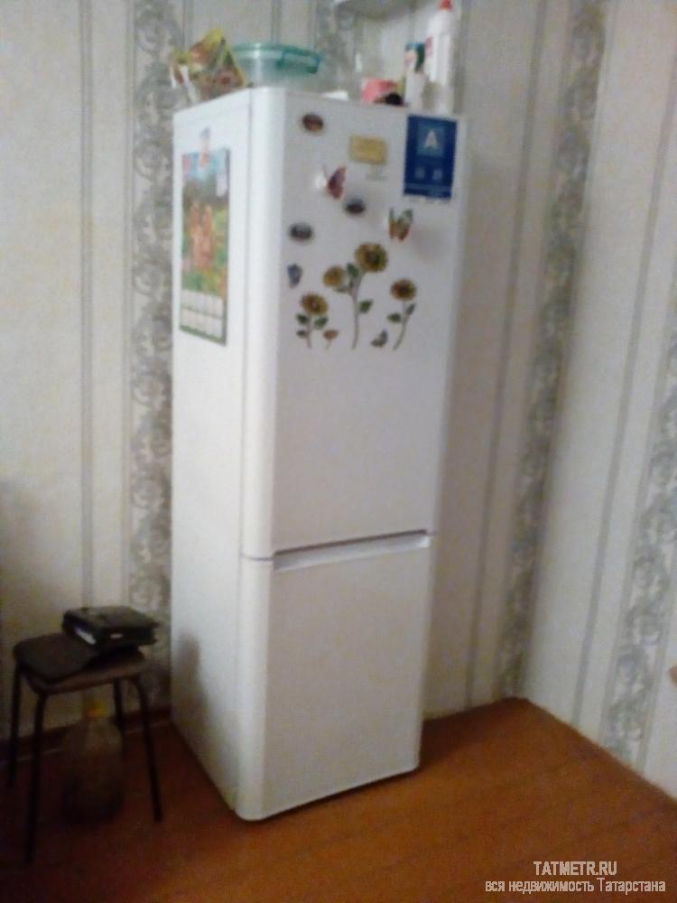 Аренда / Комнаты, Зеленодольск, Татарстан улица, 5 000 Отличная комната в г. Зеленодольск. Комната большая, светлая, после косметического ремонта. В комнате диван, шкаф,... - 3
