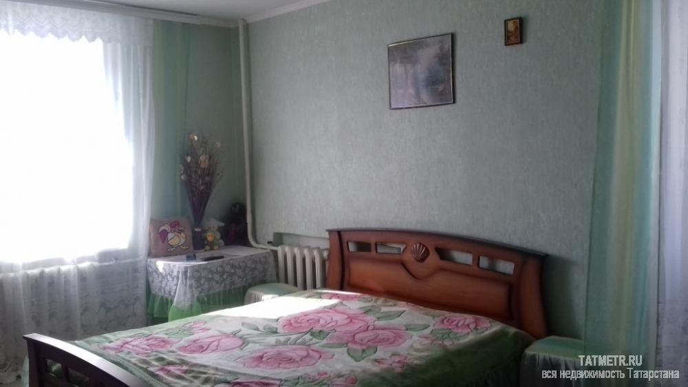 Продажа / Квартиры, Зеленодольск, Фрунзе улица, 2 800 000 Хорошая квартира в центре г. Зеленодольск. Квартира большая, светлая, в отличном состоянии. Просторная, светлая... - 2