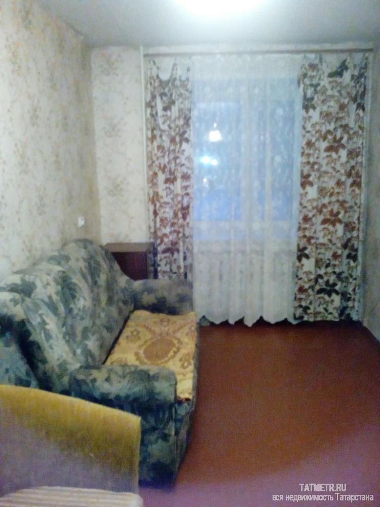 Аренда / Квартиры, Зеленодольск, Столичная улица, 10 000 Хорошая, просторная квартира в мкр. Мирный, г. Зеленодольск. В квартире есть вся необходимая мебель и техника:...