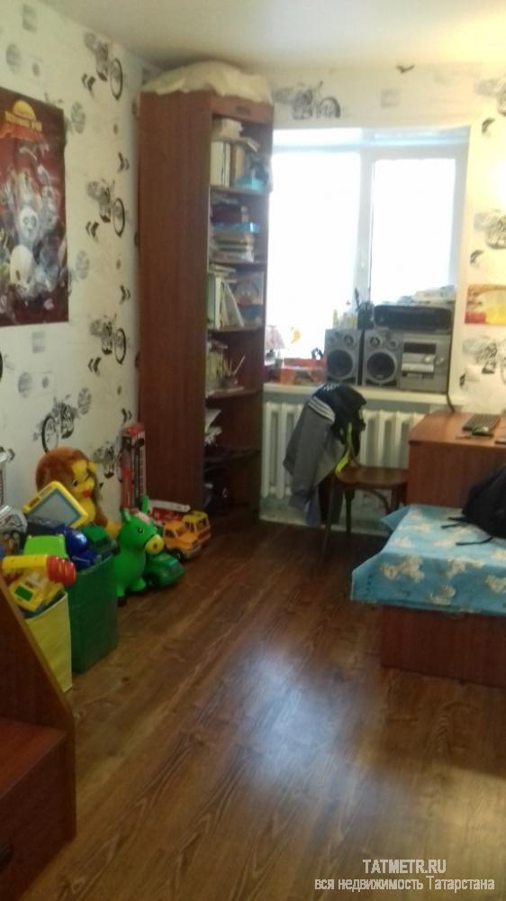 Продажа / Квартиры, Зеленодольск, Украинская улица, 1 650 000 Отличная светлая, просторная и уютная квартира в г. Зеленодольск. Квартира теплая, с хорошим ремонтом. Окна в... - 2