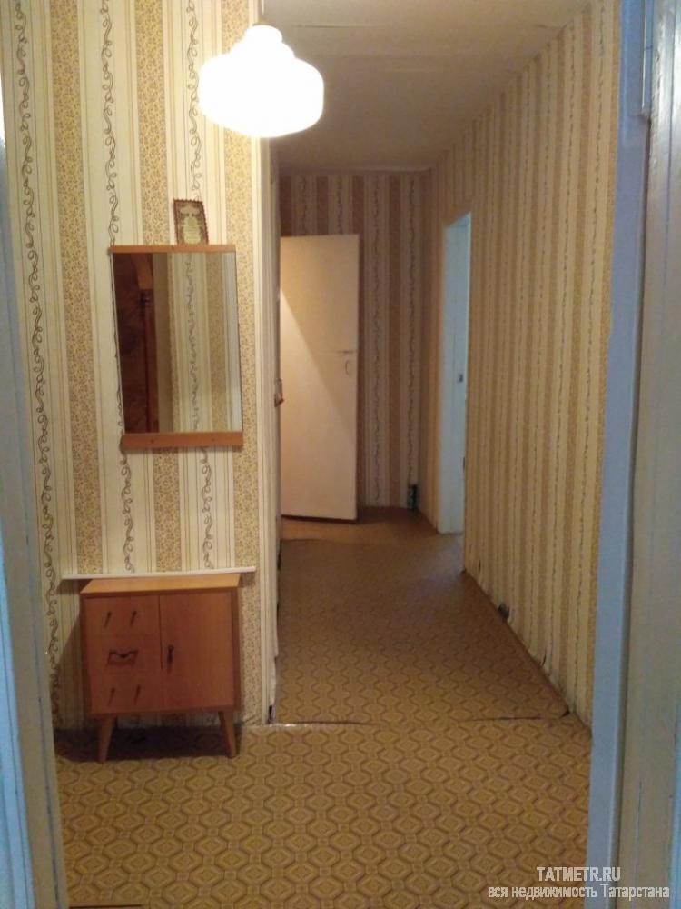 Продажа / Квартиры, Волжск, Юбилейная улица, 1 750 000 Хорошая, светлая квартира в городе Волжске. Большие, просторные комнаты. Квартира очень теплая. Имеется 6-метровая... - 6
