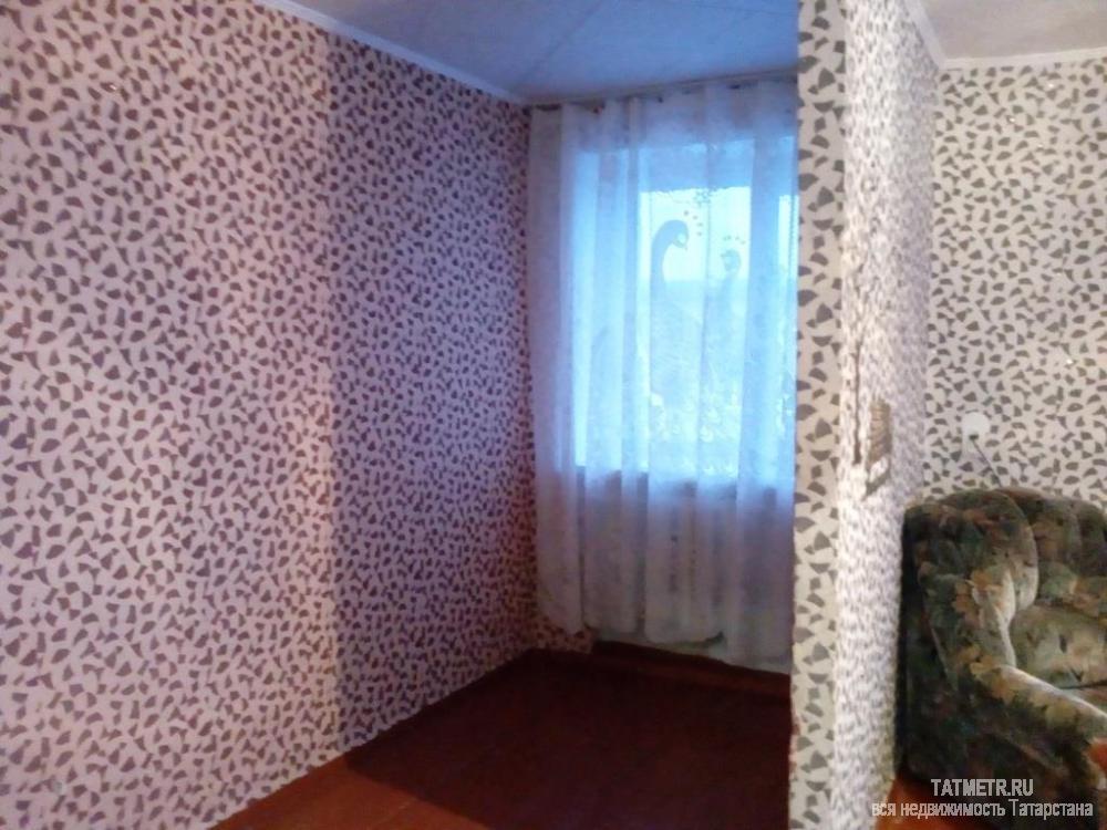 Продажа / Квартиры, Зеленодольск, Паратская улица, 870 000 Замечательная гостинка в г. Зеленодольск. Большая, светлая квартира, окна выходят на южную сторону. Имеется отдельная... - 1