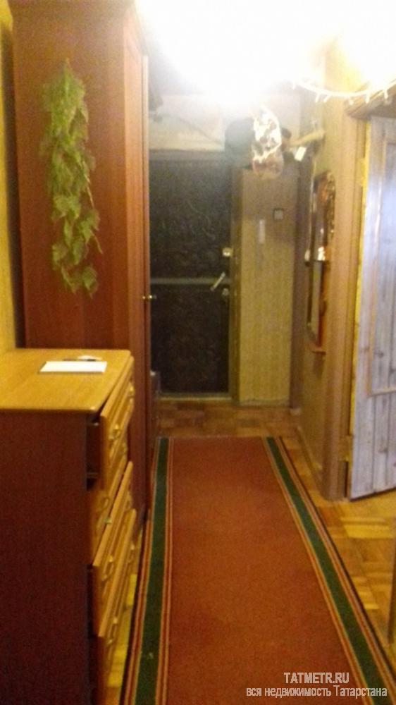 Продажа / Квартиры, Зеленодольск, Заикина улица, 2 360 000 Отличная, просторная квартира в г. Зеленодольск. Дом кирпичный, теплый. Квартира светлая, не угловая, окна выходят на... - 2