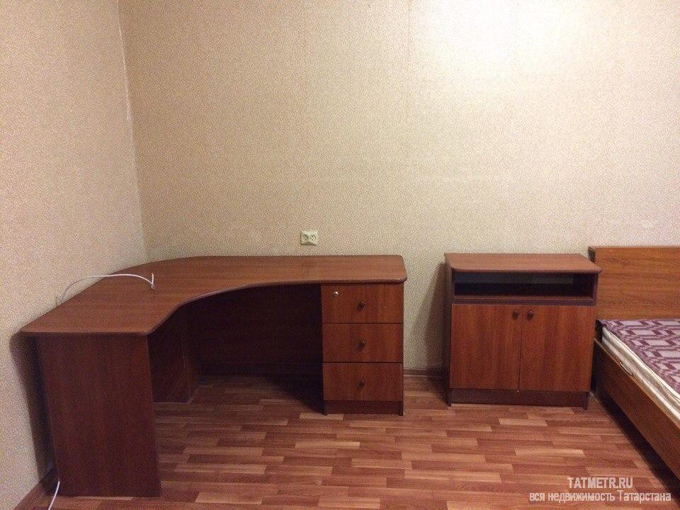 Аренда / Квартиры, Зеленодольск, Северная улица, 11 000 Сдаётся отличная квартира в г. Зеленодольск. В квартире есть: диван, два кресла, кровать двухспальная, шкаф, стол,... - 4