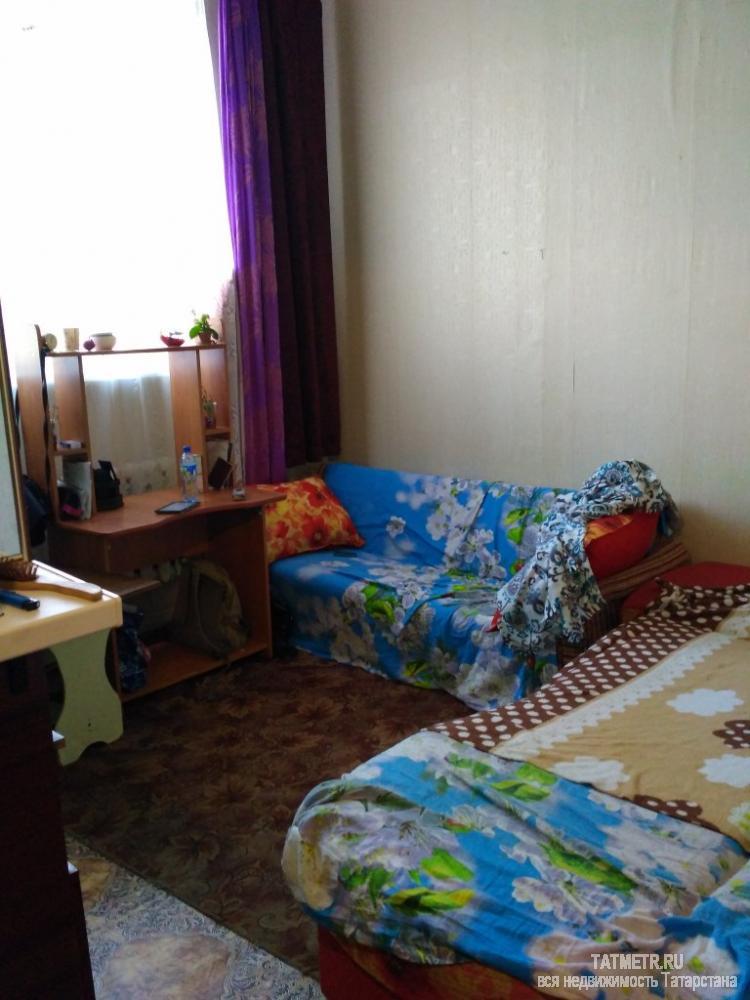 Продажа / Комнаты, Волжск, Шестакова улица, 730 000 Отличная просторная комната в г. Волжск. Имеется большой зал и просторная кухня. Комната имеет отдельный вход со...