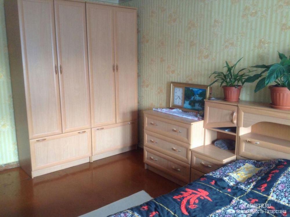 Продажа / Дома и коттеджи, Зеленодольск, Гаринская улица, 18 000 Сдаетя замечательный, ухоженный дом с индивидуальным отоплением в г. Зеленодольск. В доме все условия для проживания:... - 1