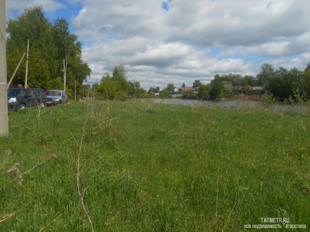 Продажа / Земельные участки, Васильево, Татарстан улица, 1 460 000 Отличный участок в пгт. Васильево, на берегу залива реки Сумка, который впадает в реку Волга. Участок ровный,...