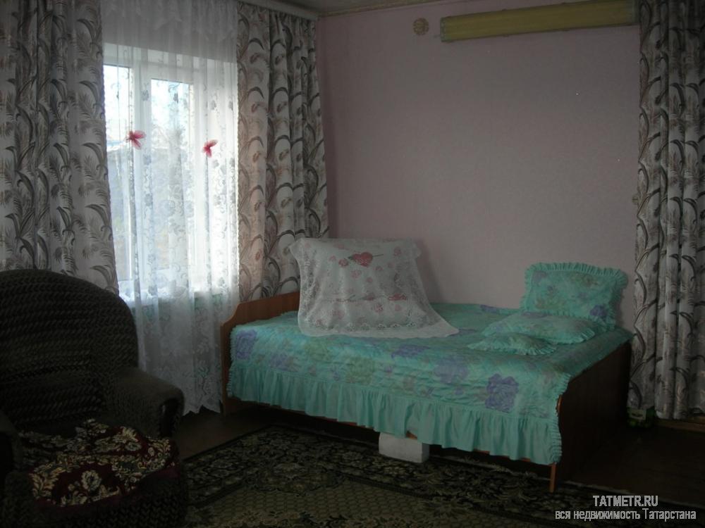 Продажа / Дома и коттеджи, Нижние Вязовые, Колхозная улица, 1 650 000 Дом в пгт. Нижние Вязовые, большой на возвышенности, можно рассмотреть вариант покупки и на две семьи. Два отдельных... - 1